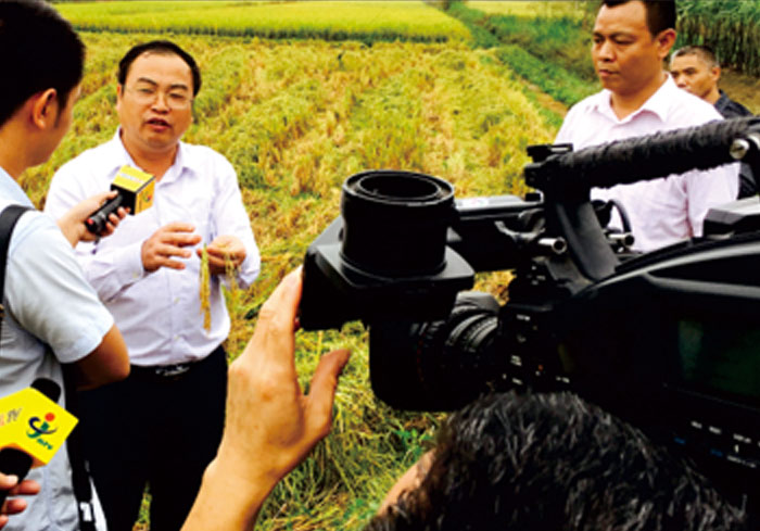 1700970477105606.jpg 4.jpg